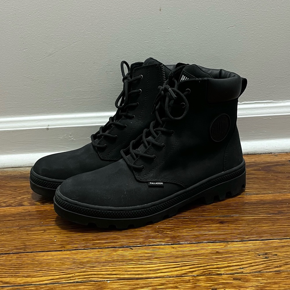 Palladium Zip-Up Boot Sport Cuff